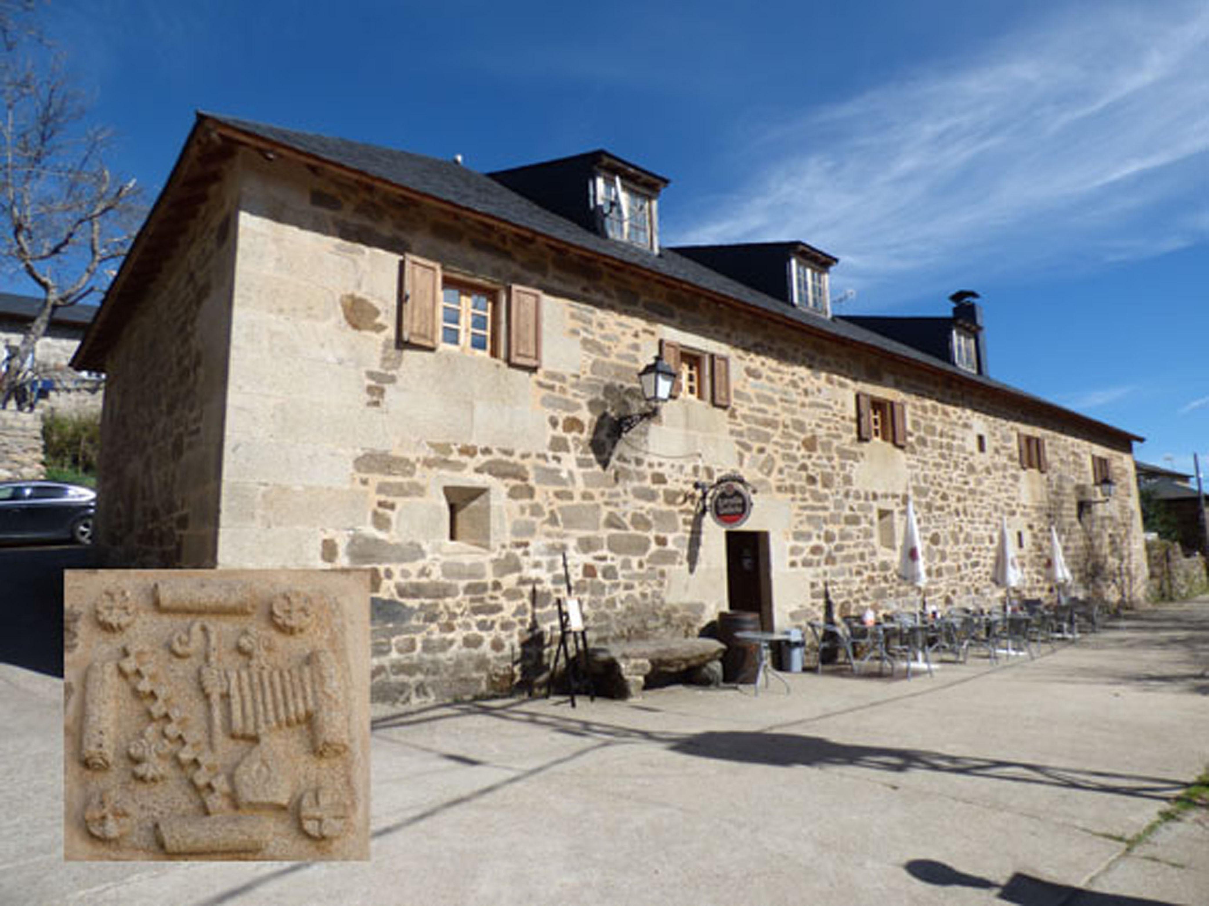 La Posada De Pedrazales Exterior photo